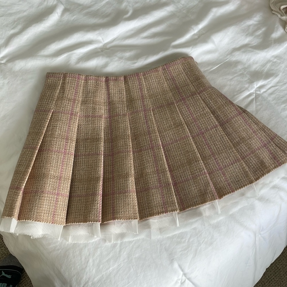 love shack fancy women’s rooney skirt!